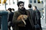 INSIDE LLEWYN DAVIS: two thumbs up for the cats!